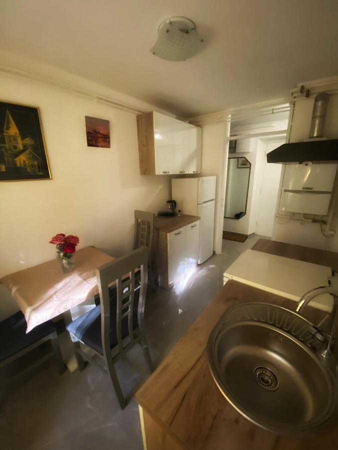Astoria Apartment Varazdin Exterior photo